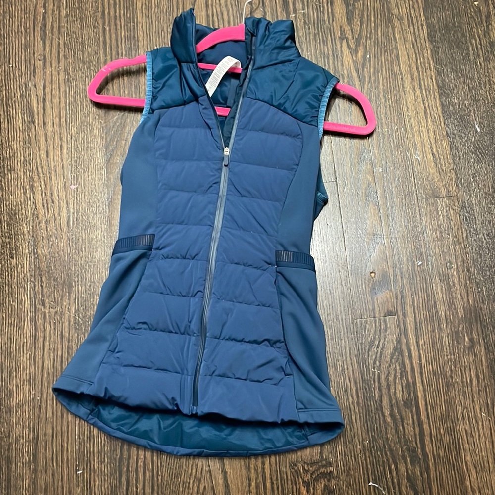Lululemon puffer